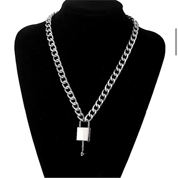 Silver Lock Key Cuban Chain Link Choker - Picture 4 of 10